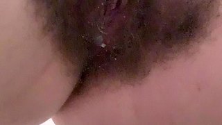 Amateur Hairy girl masturbation webcam close up