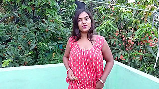Apne he stepsister ki friend ko virgin pussy fuck kiya or pussy ros nikal kar jiv se chata,gud ki ros pilaya..