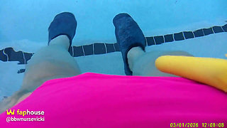 Big Beauty Nurse Vicki Shows off Her Water Shoes and