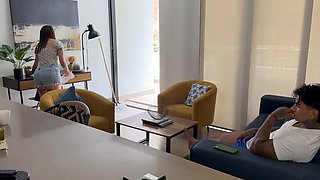 Cleaning girl is surprised with an indecent proposal
