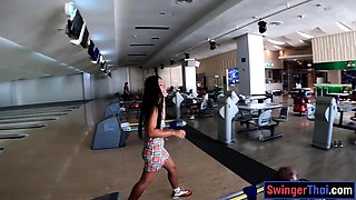 Big ass Thai MILF girlfriend amazing sex
