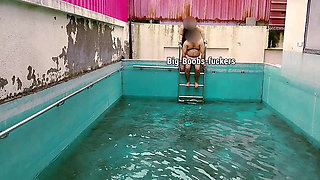 Public Swimming Pool: Brother-in-law and Sister-in-law Are Having Hot Sex.