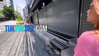 Innocent Thai teen amateur fuck on video