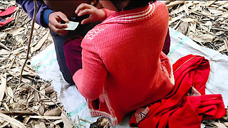 Desi Hindi Girlfriend Fucking her Boyfriend outdoors 1, Hot girl ka desi video xxxvideos