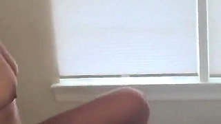 Queen Andi Finds Her Vampire King