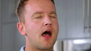 Milfed - Smoking Hot Housewife Rachael Cavalli Gives Lucky