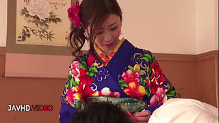 Woman in JAV Kimono Gives Intense Japanese Blow Job On Cam