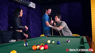 Holly Hendrix's Wild Pool Passion Ignites with Anal Fetish Heat