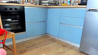 Sucking Him While Showing Off That Perfect Ass