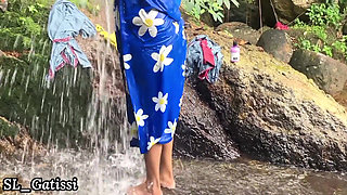 Sri Lankan Natural Girl Bathing