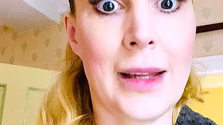 Amateur redhead fully nude on bed and masturbating