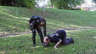 Using a Stranger to Clean Her Muddy Boots