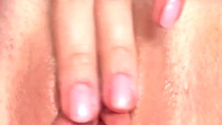 Amateur Pussy Masturbation Close Up On Webcam
