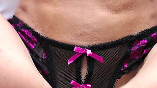 Shredded MILF Fitness Instructor Orgasms Hard While Covered in Cum