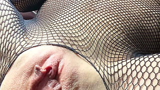 The Incomparable Mature MILF Roxyridesagain Puts You Front and Center for a Gruelling Vibrator and Dildo Orgasmic Extravaganza!