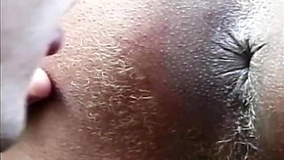Good outdoor anal dick-riding with a hot shemale Kelly Portela