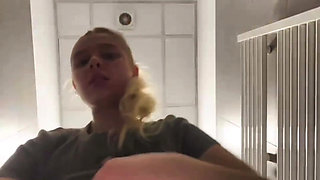 Extreme Fingering Pussy Close up. Anal Plug in Big Ass