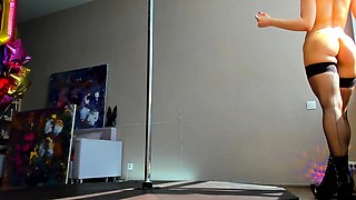 Brunette Solo Webcam Masturbation