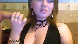 Smoking Hot Girl Gives a Blowjob on Webcam