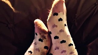 Solo masturbation and the foot fetish