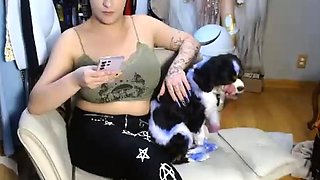 Hot brunette from squirt masturbating on webcam