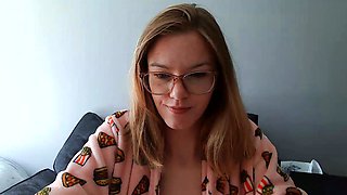 Blonde emo amateur solo masturbation
