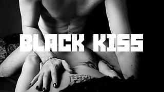Slow couple intimacy turns into pervert handjob and fingering - sunday morning in bed between lovers