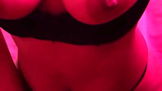 Big-breasted Brunette