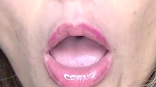 Awesome!! Swallowing a Super Big Hulk