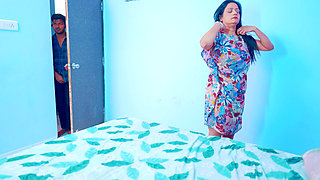 Desi Hot Malkin Fucked Hard by Her Naughty Servant in the Hot Night