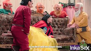 Snow White Gets Fucked Hard By Seven Dwarfs - Anal Apple Scene with Vivian Lola