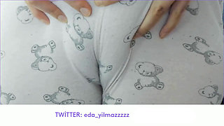 CAMELTOE- SWOLLEN PUSSY- MASTURBATE WITH PAJAMA- RUBBING PUSSY WITH PAJAMA