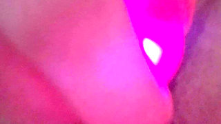 Amateur Bored Housewife Secretly Masturbates 5x a Day