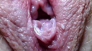 Extreme Closeup Pussy Fingering Masturbation