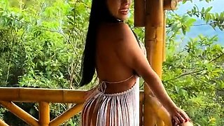 Love Chat Big Boobs Brunette Masturbating For Cam