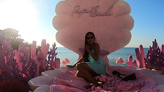 Big butt Thai girlfriend hardcore anal