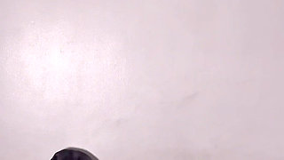 My Roommate Is Good on Bed