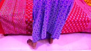 Saudi Hot Maid Removes Her Big Ass Clothes While Clean My Bed & I Get Hot & Masturbate After Seeing