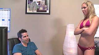 Bikini Blonde Loves Blowjob and Big Cumshot