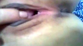 Korean Ex-Girlfriend's Pussy on Phone Cam