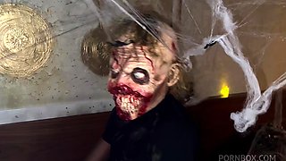 Amateur teen couple having oral sex in webcam blowjob