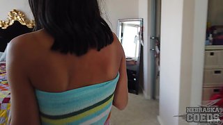 Brown-haired Model Bella's POINT OF VIEW Oral