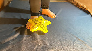 (cr-9) Bigbootylucy Stomps Beach Toys Barefoot 1