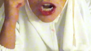 Burka Girl Cum Walk and Piss