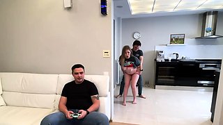 Amateur blonde blowjob and deepthroat