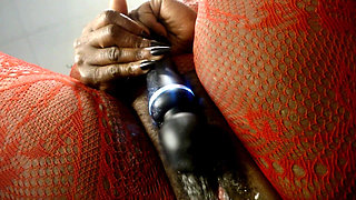 My Pussy Devours Tiny Pet - JOI to Insertion to Room Flooding Squir