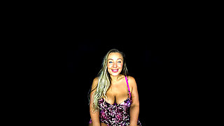 Beth Bennett - Darkroom JOI