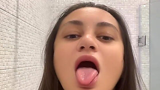 Cum with Me in Snapchat Shower