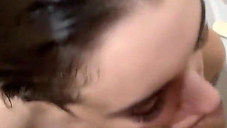 Blowjob in the Shower (home Video)