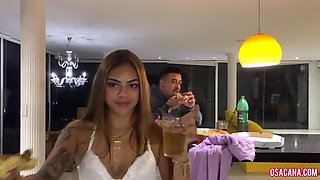 Lucky Motoboy Delivered Pizza to Delicious Young Woman